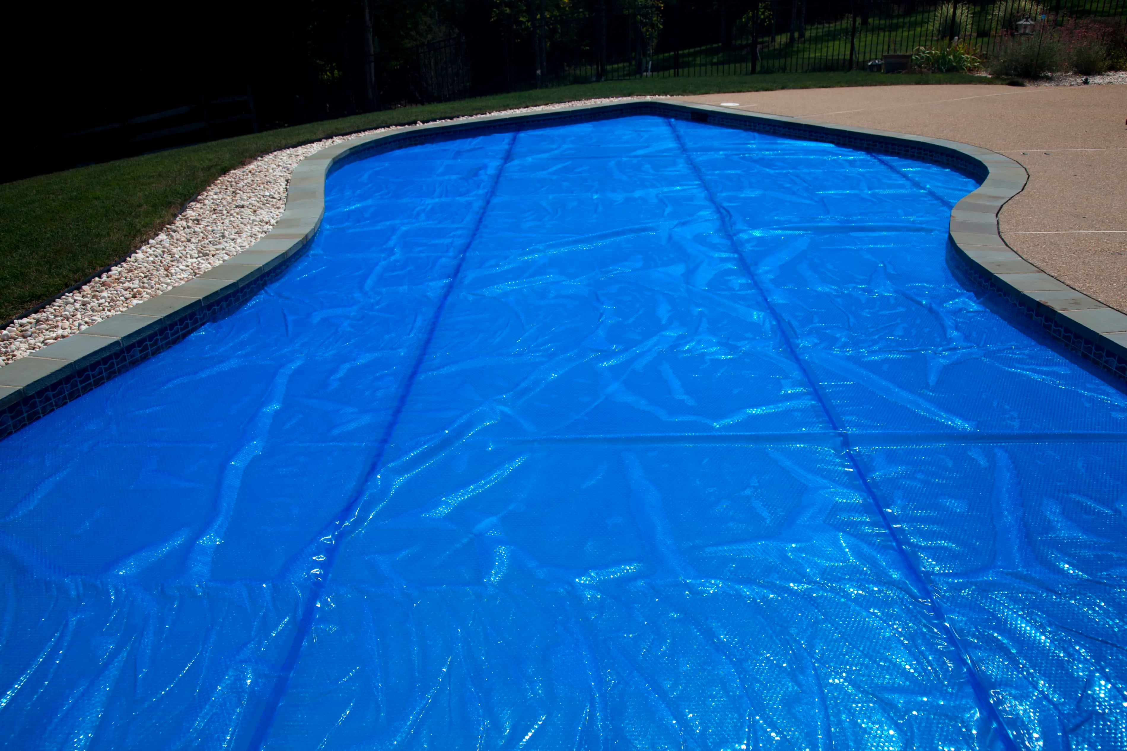 Blue solar pool cover