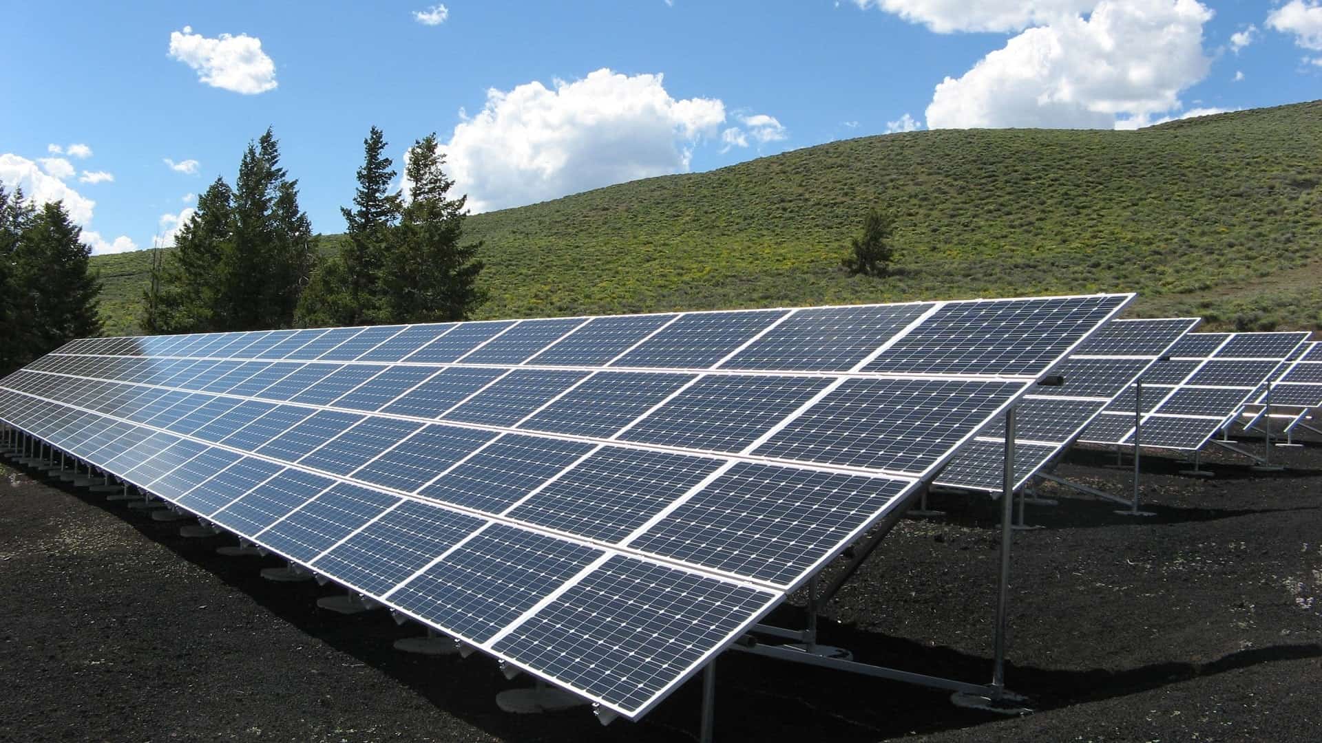Sun-Powered Success: Maximize Your Solar Panel Output